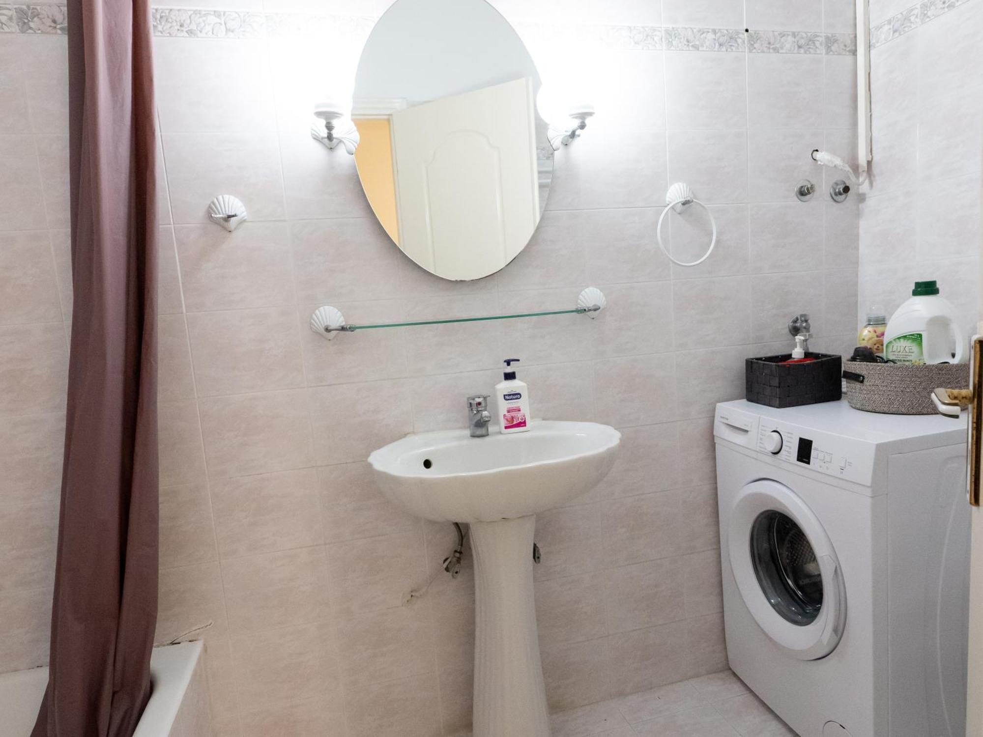 Mando Patrasso - Classical Apartment In The Center Of Patras With Free Parking 외부 사진